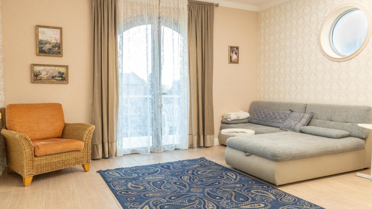 Villa Aurora Petrovac Eksteriør billede
